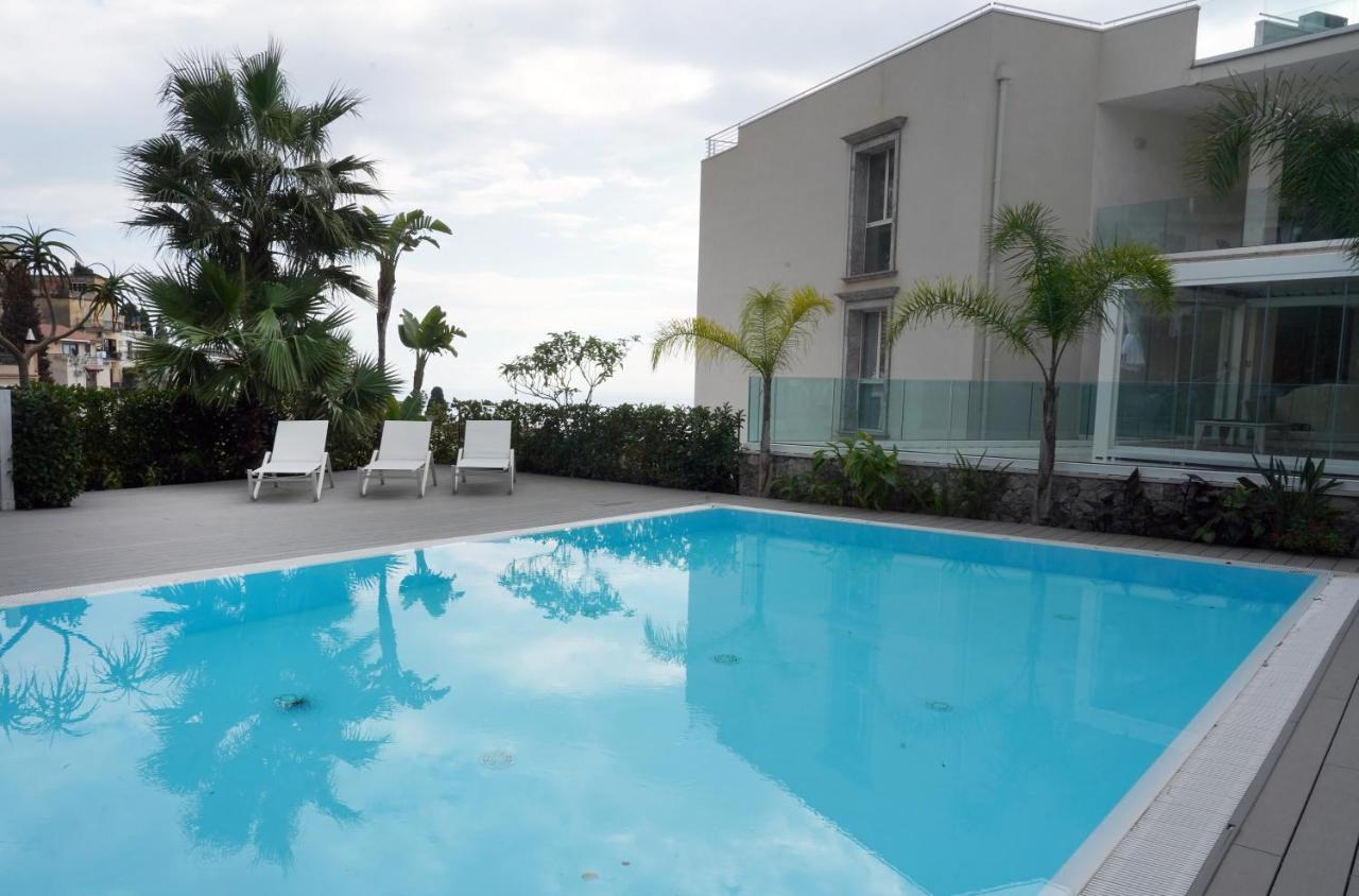 Minerva Luxury Apartment & Tulipan Apartment By Taormina Holidays Eksteriør bilde