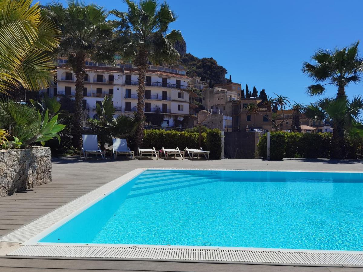 Minerva Luxury Apartment & Tulipan Apartment By Taormina Holidays Eksteriør bilde