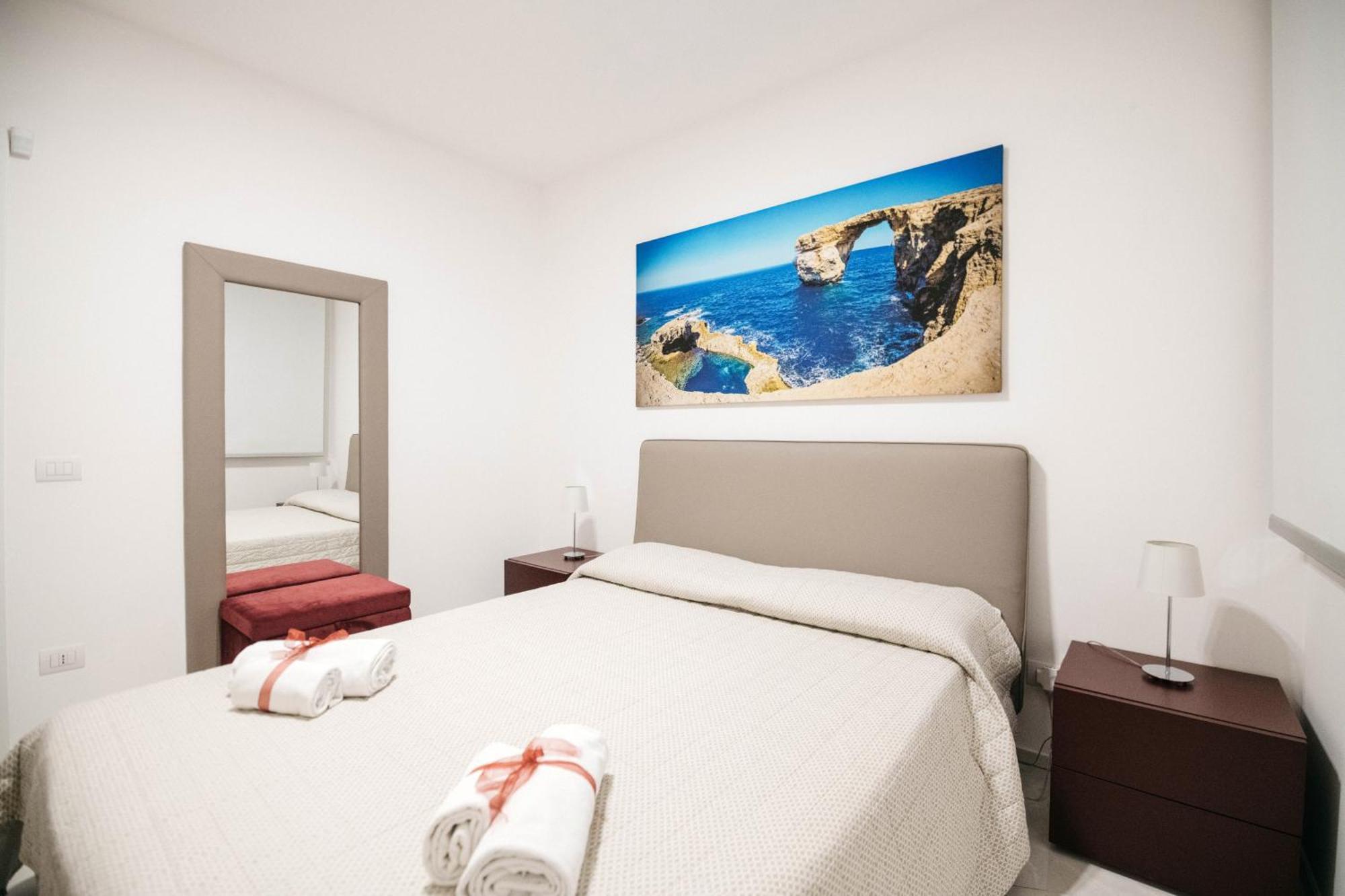 Minerva Luxury Apartment & Tulipan Apartment By Taormina Holidays Eksteriør bilde