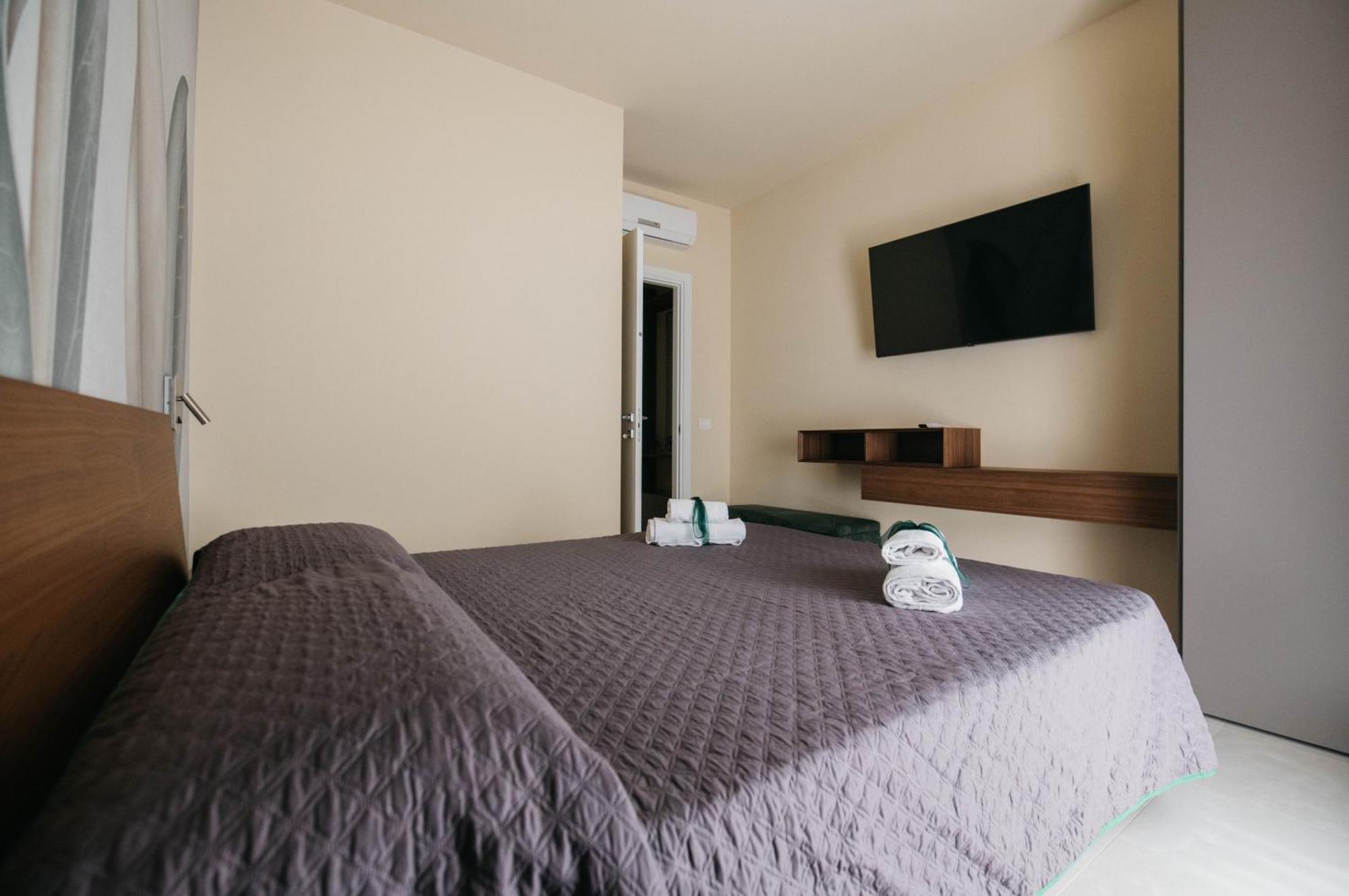 Minerva Luxury Apartment & Tulipan Apartment By Taormina Holidays Eksteriør bilde