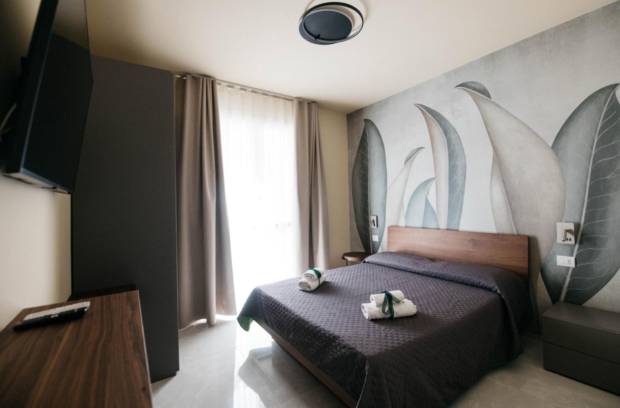 Minerva Luxury Apartment & Tulipan Apartment By Taormina Holidays Eksteriør bilde