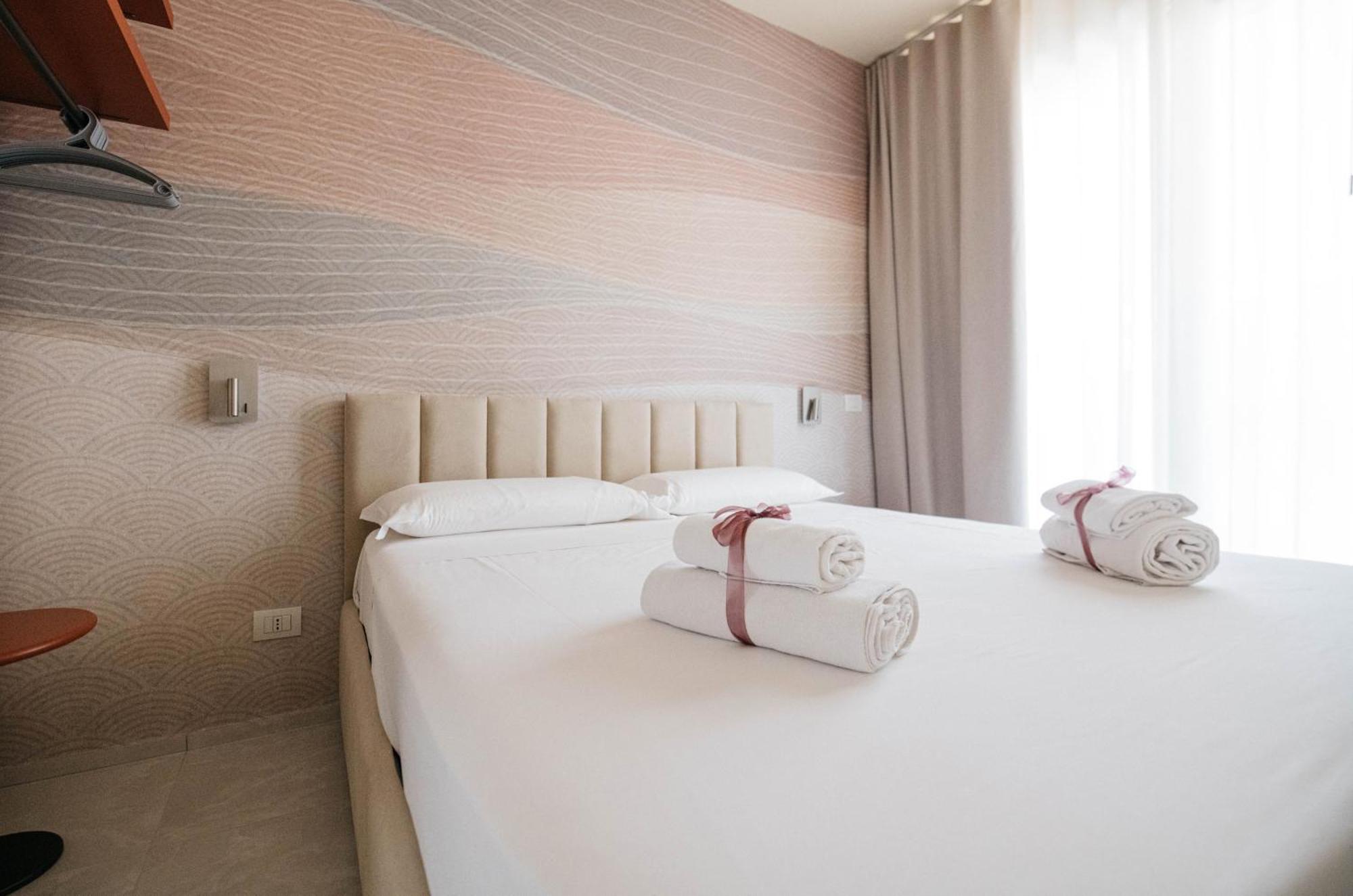 Minerva Luxury Apartment & Tulipan Apartment By Taormina Holidays Eksteriør bilde